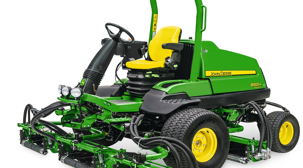 john deere 8900A 2